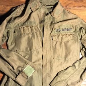 Small Vintage Rare U.S. Army Light Jacket Green